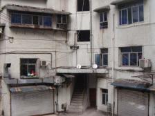 花卉园低楼层住家大板房,维护好