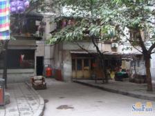 花卉园 花园新村一房30万