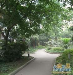 新鸿南路159号 2室1厅 东南