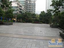 五公里轻轨站边正规两房,次新房业主安心出售