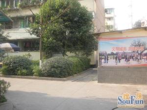 紫荆北路58号1室1厅东南
