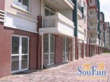 高得房率三房+中楼层+双轨交+河景房+不临路+拎包入住