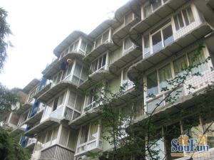 城市绿舟花园3室1厅东南