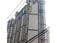 仁恒国际 带露台 三居 简单 装修 小区环境优美