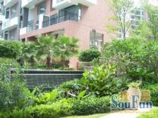 大岭山地铁口大四房 一楼带院子