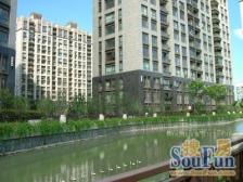 阳光花城新上顶复,小区中间位置,业主诚心出售