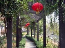 汽博商圈精装联排9.9成新装修花费400颗