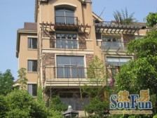 次新现代风+南北通透+开放厨房+看别墅视野