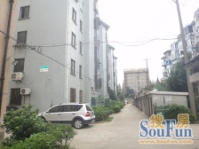 此房满五税费少,近地铁,全明户型,格局好,看房方便