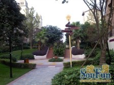 轻轨口 万科电梯洋房 跃层户型 实得面积大,五居室