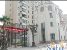 本房源为沿海丽水馨庭二期联排临河边套