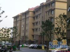 地铁口中环内次新南北通,婚房精装位置安静税费低