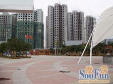 美丽蓝湾大三房 装修 近轻轨 小区配套成熟