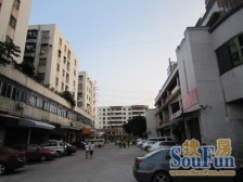 东协广场六区3-2-2-2 93.27m2 76