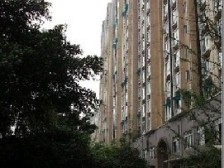 假日滨江花园C区 3室2厅 东南