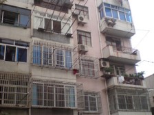 一梯四户,小户型,小区中心位置,刚需好房