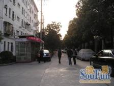 此房满五 原始电梯房 上下方便 户型通透 看房提前约