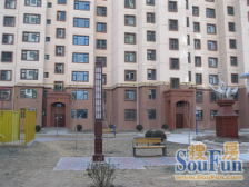 雁儿湾酒钢小区123平米电梯 精装修 带家具家电