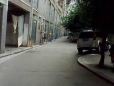 人和 人和花园A区三房65万