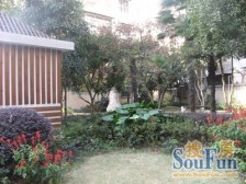 近地铁+厨卫全明边套+位置安静+随时看