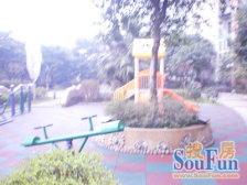 观音桥儿童公园 精装四房双阳台 拎包入住