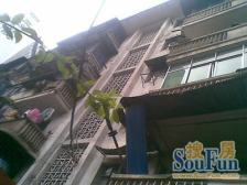 石桥铺 渝高家属区三房67.9万