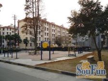 近【5号线】古华新村南区,有固定租赁车位,自住装修