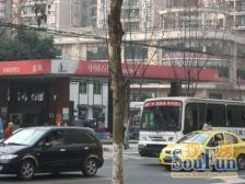 南坪龙湖天街旁 楼梯房7楼,采光好,单价低,