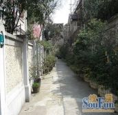 高楼层视野好,静安寺商圈低总价一室户。