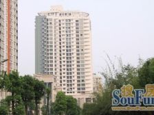 城南新区 步云香榭一房60万