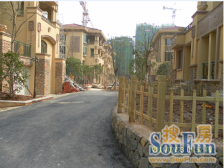 回兴 国际家纺城绣墅三房162万