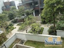 时代倾城四期,地铁口,交通便宜,精装修,低让转让