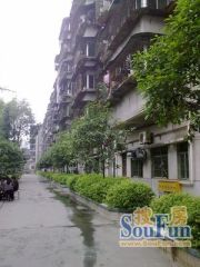 东大街72号3室2厅东南