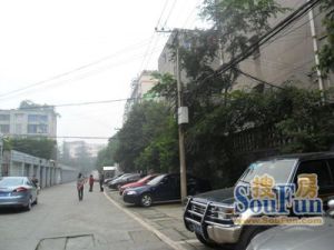 竹溪园小区 4室2厅 东南