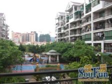 房子是两层复式 小区安静,居住舒适,实用率高