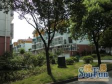 全明户型,一南一北房,两飘窗,带阁楼,带两露台