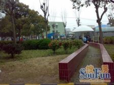 标准地铁,理想化大三房,低楼层,价格可谈.