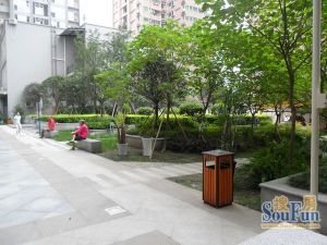 上层建筑3室2厅西南