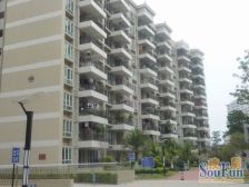 翠云轩新上小区中间位置层高5.8米精装138复式