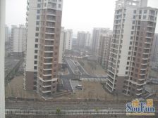 近地铁,满五税费少 户型方正 视野明亮 置换优选3居室