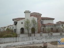 双拼西边套,临河大花园 诚心出售价格可谈 随时看房