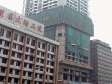 洪崖洞景区旁,看江小户型,通燃气