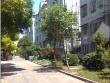 三室两厅,诚意出售,精装近地铁商圈齐全拎包入住