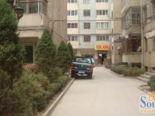 雁滩大润发 科技小区 3室精装修 看房方便 中间楼层