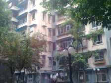 小龙坎 305院小区二房