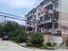 配套完善出行方便,精装修,可拎包入住