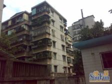 05年楼龄,低楼层小三房,满5年