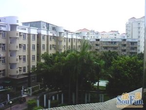 紫荆花园四期2房,看房方便,业主急售