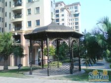 户型方正,采光充足,交通便利,