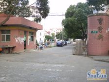 地铁口,高楼层,南北通风,采光好,两房价格亲民